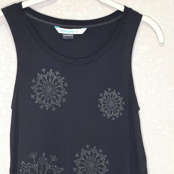 Desigual Black Tank Top Size Small Asymmetric Ruffle Hem Floral Pattern - Picture 3 of 8